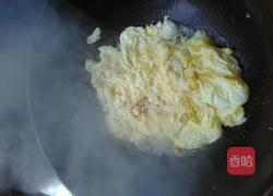 苦瓜炒鸡蛋的做法图解3