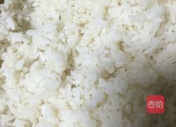 玉米炒饭的做法图解1