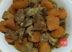 五花肉顿胡萝卜的做法图解10