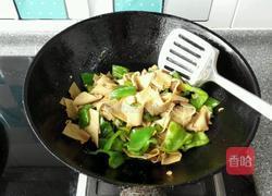 青椒炒豆皮的做法图解8