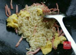 鸡蛋炒面的做法图解7