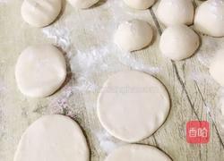 胡萝卜粉丝包子的做法图解3