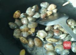 花蛤汤的做法图解2