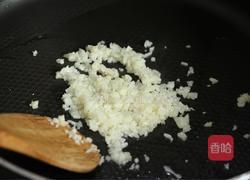 蒜蓉粉丝蒸丝瓜的做法图解4