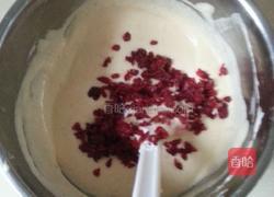 香蕉蔓越梅戚风的做法图解10