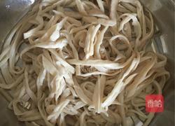 凉拌杏鲍菇的做法图解2