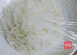 清脆白萝卜丝的做法图解5