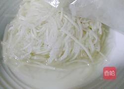 清脆白萝卜丝的做法图解10