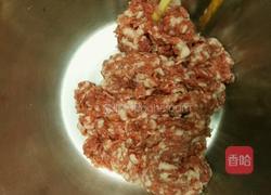 猪肉白菜锅贴的做法图解2