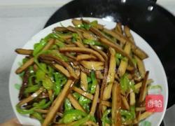 青椒茶干的做法图解3