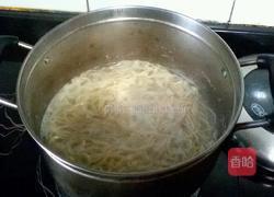 西红柿鸡蛋面的做法图解8