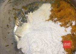 红豆馅南瓜饼的做法图解3