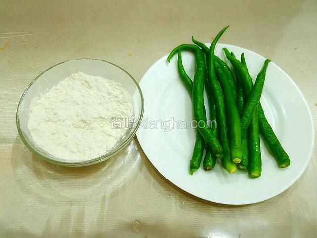 准备食材。