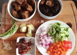 排骨焖饭的做法图解2