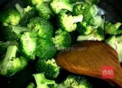 清炒西兰花的做法图解3