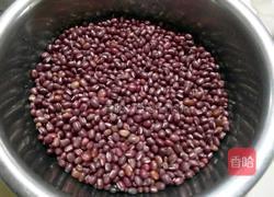 红豆薏米汤的做法图解1