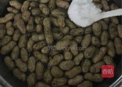 盐水煮花生的做法图解3