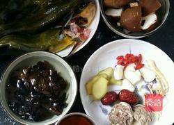 当归人参水鱼汤的做法图解1