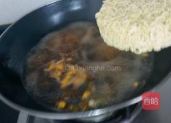 家常泡面做法的做法图解6