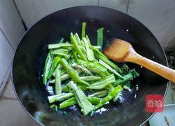 素炒辣椒秋葵的做法图解4