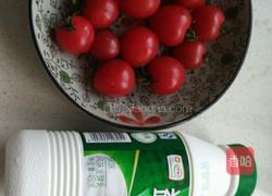 酸奶小柿子的做法图解1