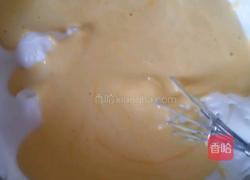 原味戚风蛋糕的做法图解14