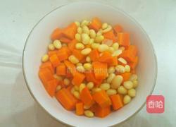 胡萝卜黄豆炒肉末的做法图解6