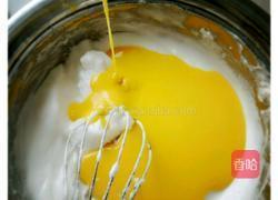 用电饭煲做蛋糕的做法图解4