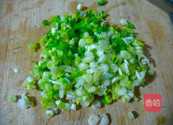 秀珍菇枸杞筒骨汤的做法图解7