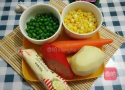 土豆红肠沙拉的做法图解1