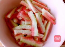 蒜香西瓜皮的做法图解3