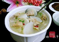 白萝卜脊骨汤（美容的哦）的做法图解21