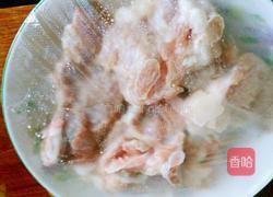 白萝卜脊骨汤（美容的哦）的做法图解9