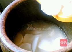 白萝卜脊骨汤（美容的哦）的做法图解15