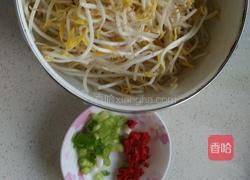 爽口绿豆芽的做法图解1