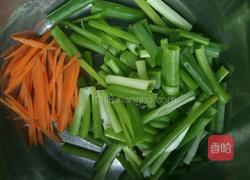 香葱拌干豆腐卷的做法图解3