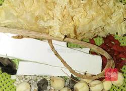 鸽子莲子汤的做法图解2