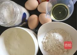 酸奶花生水果生日蛋糕的做法图解1