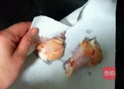 新奥尔良烤鸡翅根的做法图解3