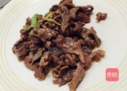 牛肉炒蒜苗的做法图解3