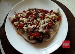 剁椒鱼头的做法图解3