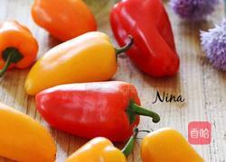 烤彩椒佐香草奶油奶酪的做法图解1