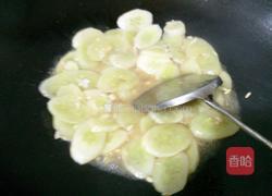 黄瓜炒豆干的做法图解3