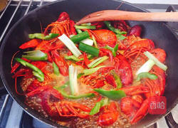 姜葱小龙虾的做法图解8