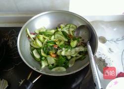 清炒黄瓜的做法图解3