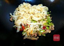 卷心菜肉丝炒春饼的做法图解13