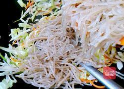 卷心菜炒苕粉丝的做法图解13