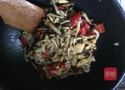 蟹味菇炒鸡蛋的做法图解14