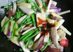 土豆茄子炖豆角的做法图解6