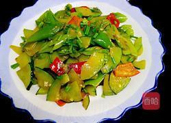 辣椒炒嫩南瓜的做法图解11